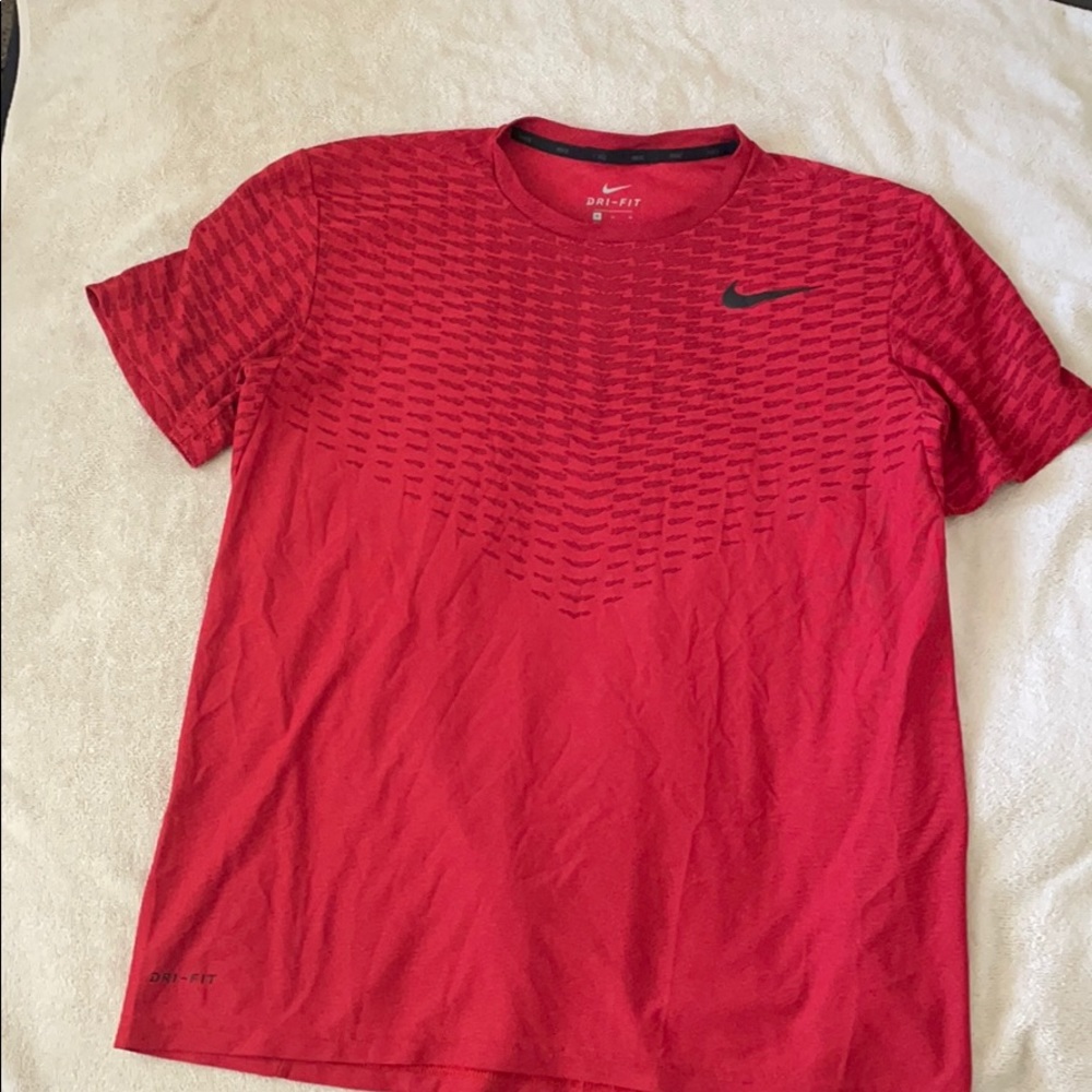 Red Nike Dri-Fit textured shirt Medium
